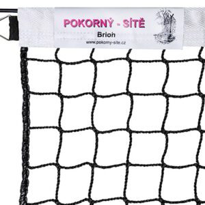 Tenisová síť pro nižší zátěž.