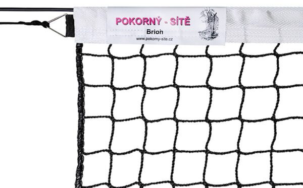 Tenisová síť pro nižší zátěž.