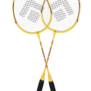 2 badmintonové rakety včetně obalu s popruhem.