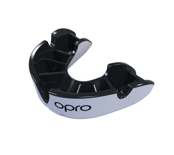 51171_chranice-zubu-opro-silver-junior-bila-cerna