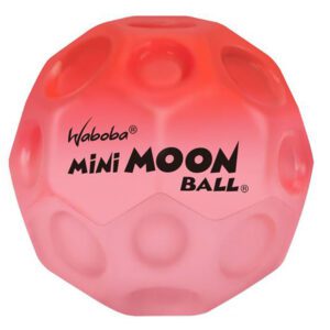Populární házecí míček Waboba Moonball ve zmenšené verzi.