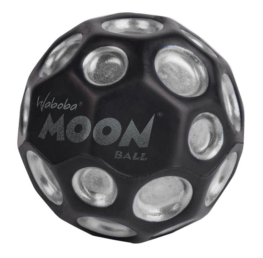 Házecí míček Waboba Moonball pro temnější duše.
