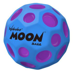 MOONBALL není z tohoto světa.