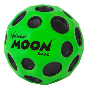 MOONBALL není z tohoto světa.