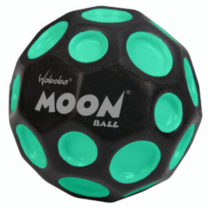 MOONBALL není z tohoto světa.