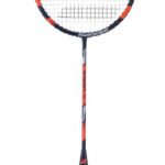 Rekreační badmintonová raketa.