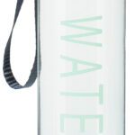 Turistická či sportovní láhev na pití 500 mL.