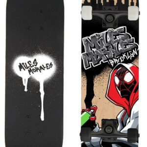 Dřevěný skateboard ve stylu Spidermana Miles Morales.